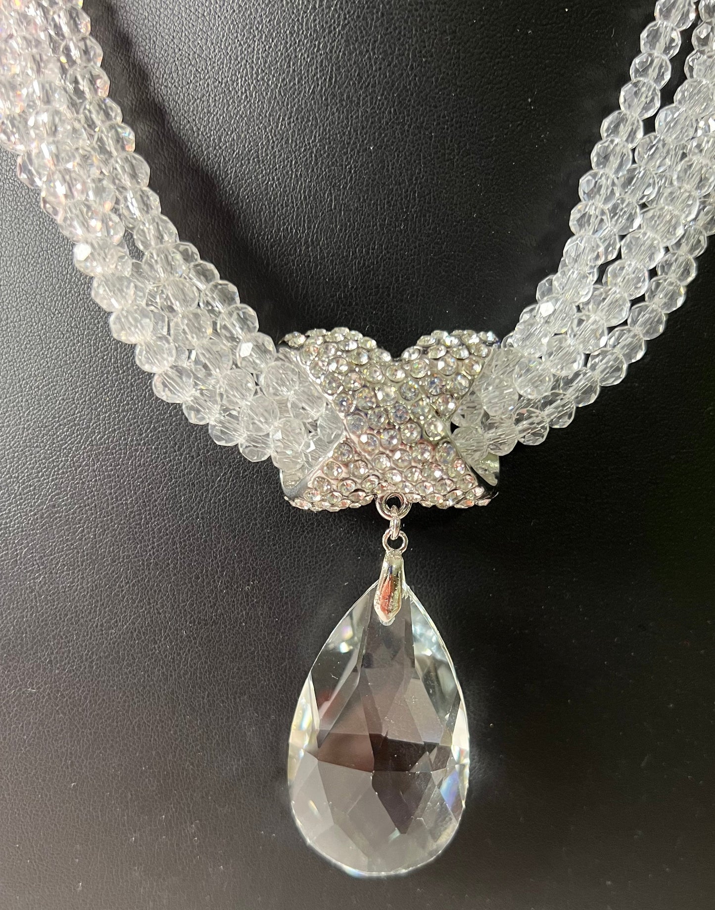 Clear bling necklace