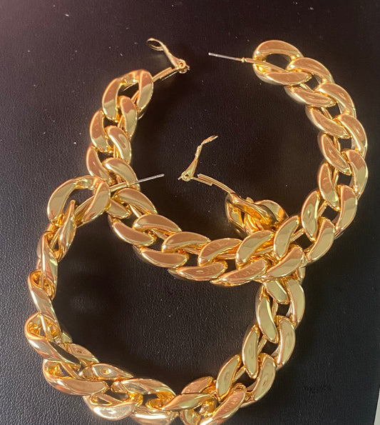 Gold link hoop earrings