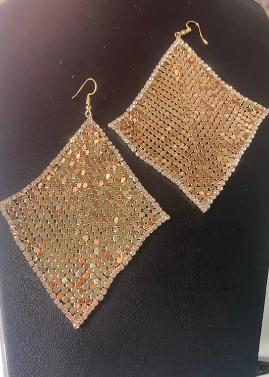 Gold drop earrings